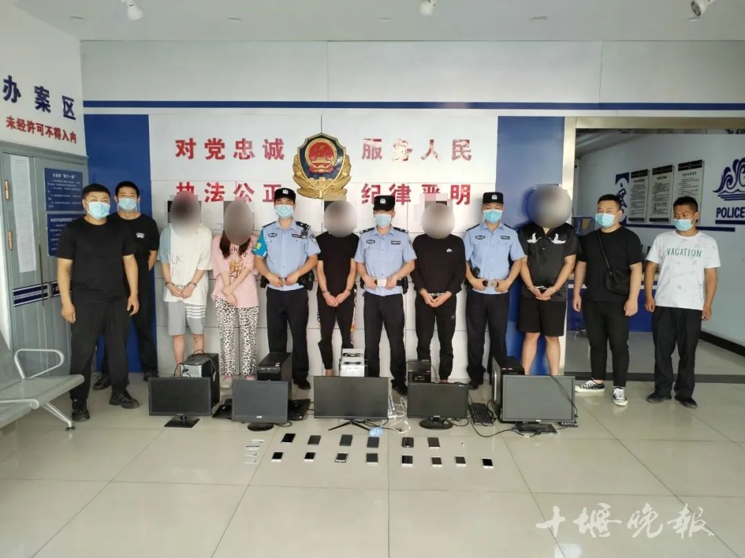 150901ak98v51jusue875s.jpeg